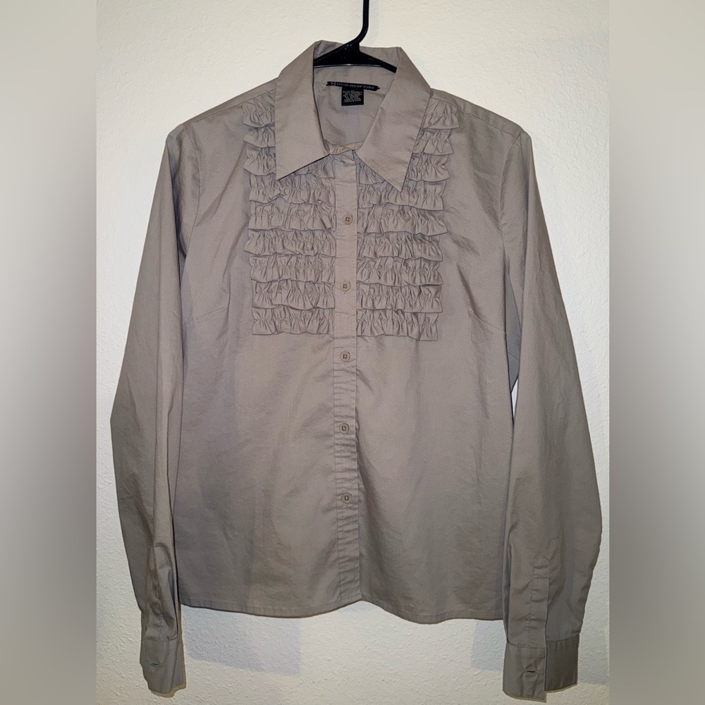 Women’s Boston Design Studio Light Gray Ruffled front Button-Up Shirt Size 12